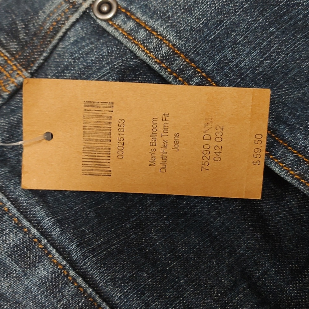 New with tags Duluth Trading Company Men's Ballroom Flex Jeans Size 42 x 32
